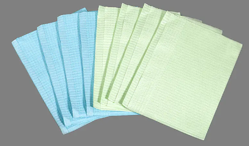 Каково назначение одноразовых зубных нагрудников? Зачем они необходимы в стоматологической практике?